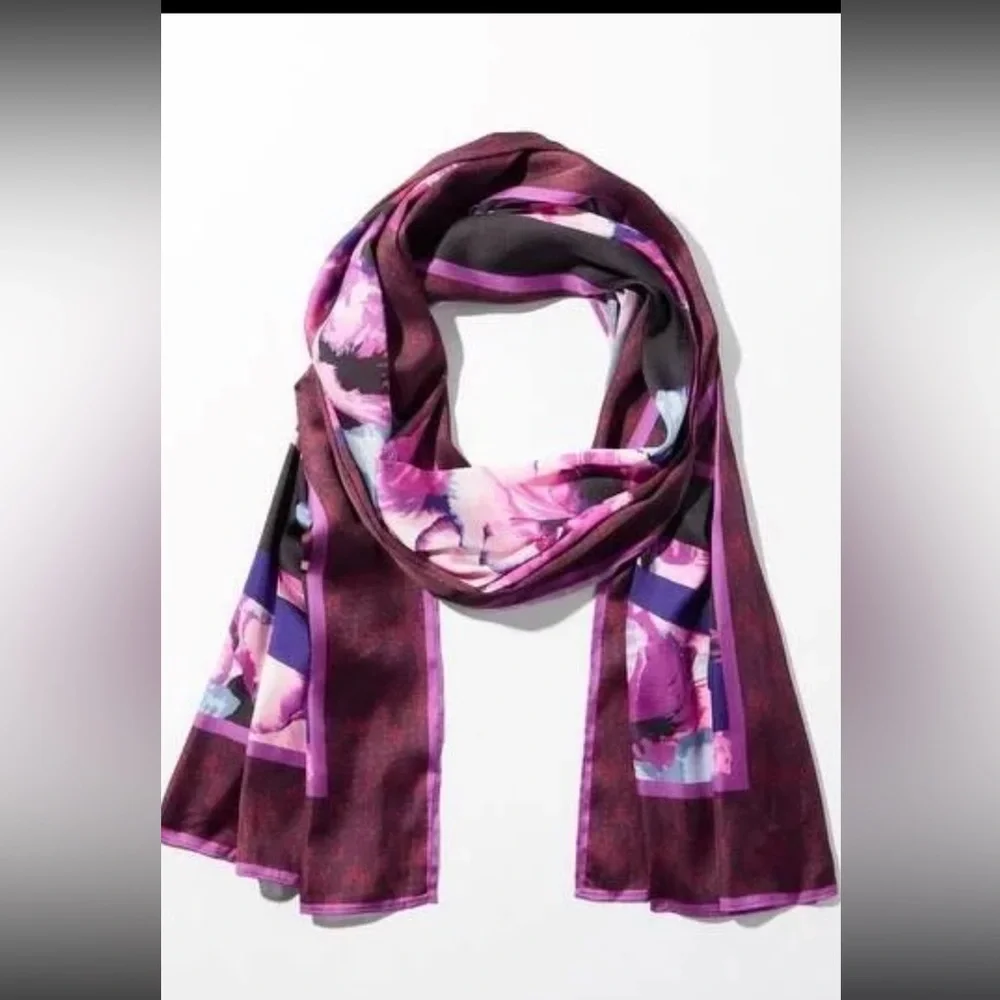 WHBM Oblong Scarf